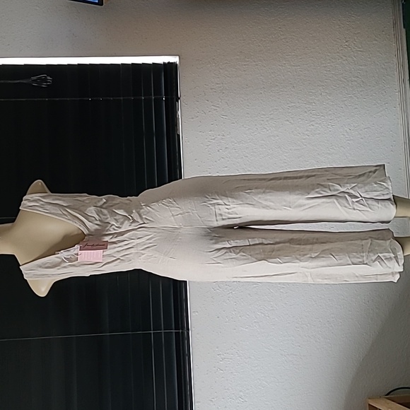 LOVE OF SUMMER LINEN JUMPSUIT - Picture 5 of 8